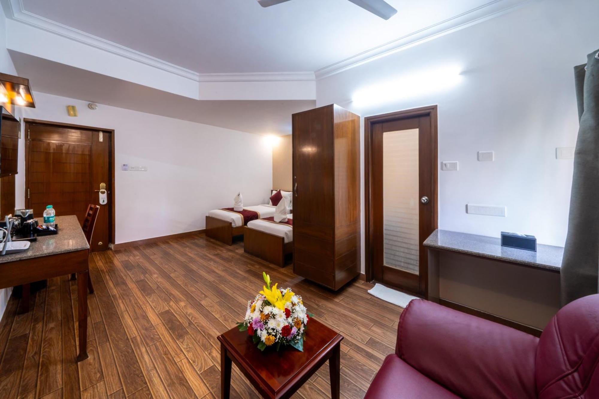 Midtown Suites Marathahalli Bangalore Eksteriør billede