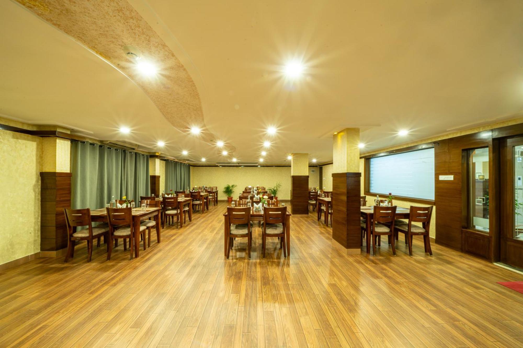 Midtown Suites Marathahalli Bangalore Eksteriør billede